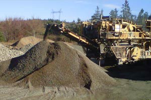 Crushing rock crushing rock
